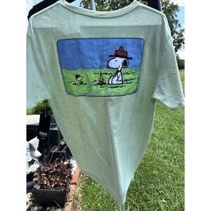 NWT EMBROIDERED SNOOPY Peanuts T- SHIRTs crew neck size M Medium‎